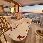 D' Republic - Infinity Pool & Old Town Views דוברובניק