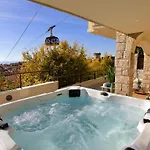 Villa D' Republic - Infinity Pool & Old Town Views