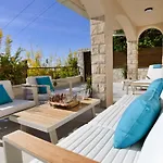 D' Republic - Infinity Pool & Old Town Views *