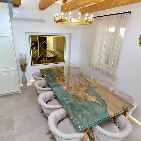 D' Republic - Infinity Pool & Old Town Views *