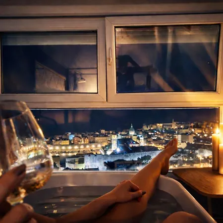 D' Republic - Infinity Pool & Old Town Views