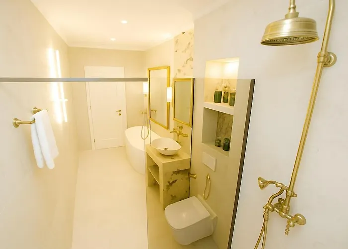 D' Republic - Infinity Pool & Old Town Views Vila