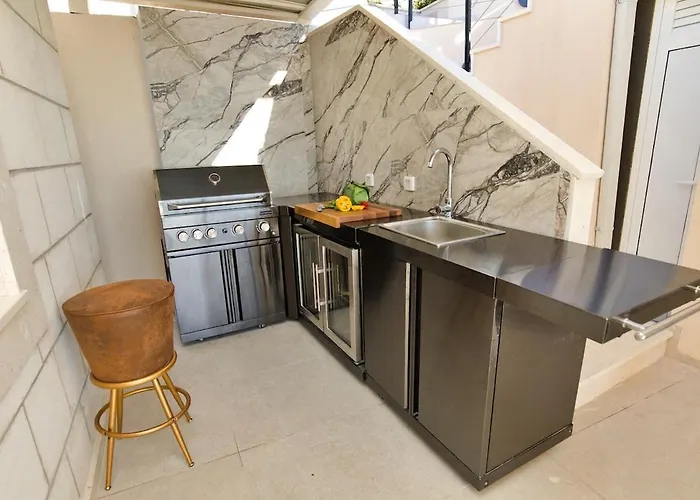 D' Republic - Infinity Pool & Old Town Views Dubrovník