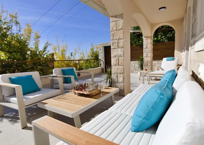 D' Republic - Infinity Pool & Old Town Views *