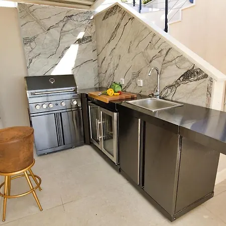 D' Republic - Infinity Pool & Old Town Views Dubrovnik